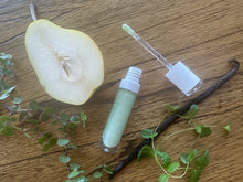 Load image into Gallery viewer, Sparkling Pear & Vanilla Lip Gloss