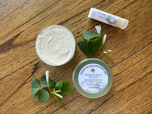 Load image into Gallery viewer, Pot o' Gold Shimmer Whipped Body Butter & Lip Balm Gift Set