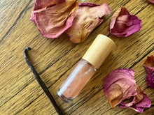 Load image into Gallery viewer, Vanilla Rose Cardamom Shimmer Mini Facial Roller