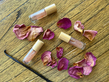 Load image into Gallery viewer, Vanilla Rose Cardamom Shimmer Mini Facial Roller