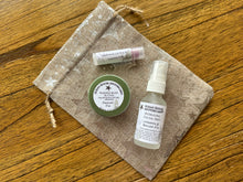Load image into Gallery viewer, Frosted Fir Gift Set
