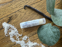 Load image into Gallery viewer, Sea Salt Vanilla &amp; Eucalyptus After Bath Bar &amp; Lip Balm

